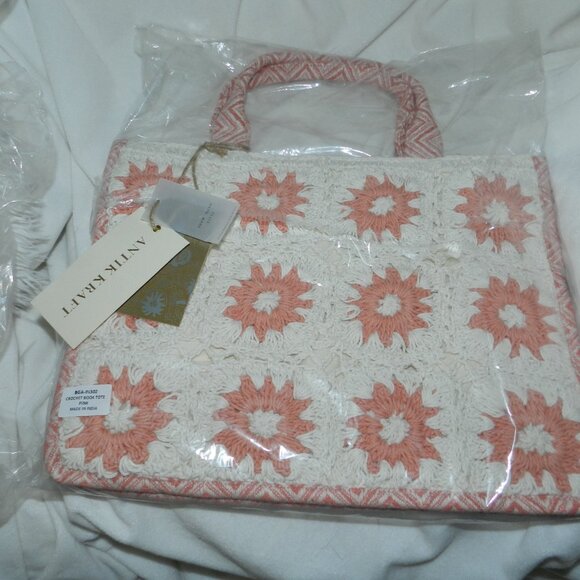 Antik Kraft Zaina Crochet Structured Box Handbag Magenta Hue 🆕📦⌚🏃💨⚡🚚 - Picture 9 of 16